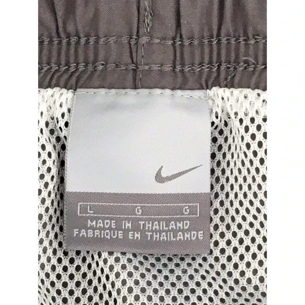 Nike Men's Vintage 90's Gray Tag Size‎ L Mesh Lined Swim Trunks